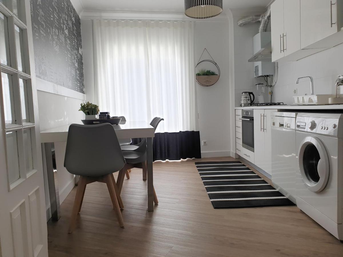 Casa "Vo Minda" - Nazare - Alojamento Local Eksteriør billede